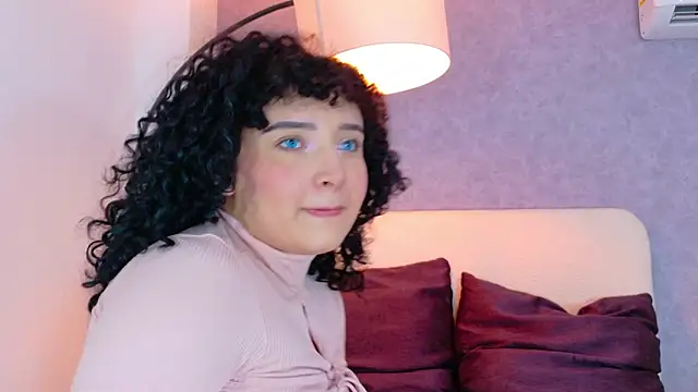 Tracielowe w online show from December 19, 2025, 3:32 am