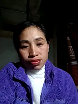 misa 00 online show from December 15, 2025, 12:22 pm