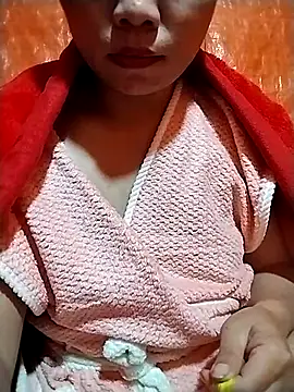 venu00 online show from December 3, 2025, 12:26 pm