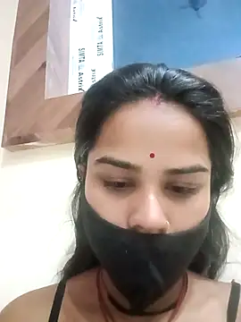 Radhika Lovely online show from June 1, 2026, 11:04 pm