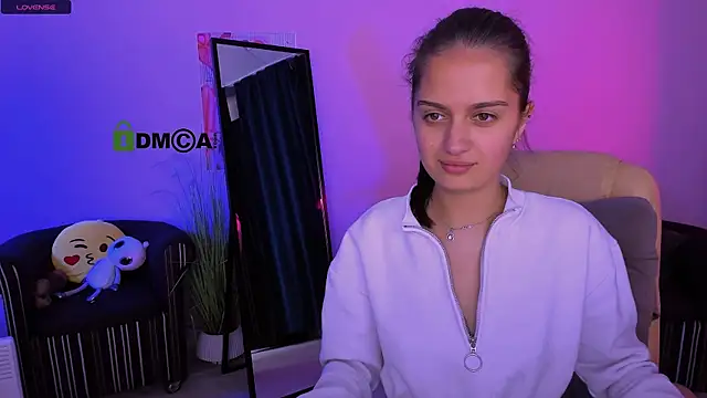 talia seduce online show from October 13, 2025, 3:02 pm