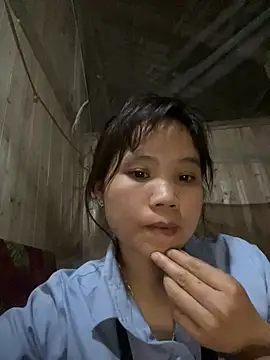 Ngoc-bbi online show from April 10, 2026, 1:29 pm