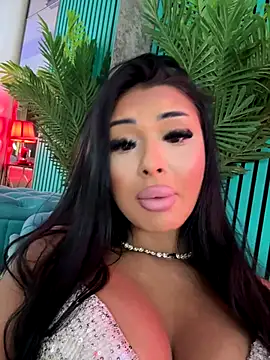 ArabellaPosh online show from September 11, 2025, 4:56 am