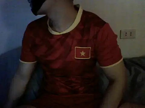 hug9994xxx online show from August 9, 2026, 5:08 pm