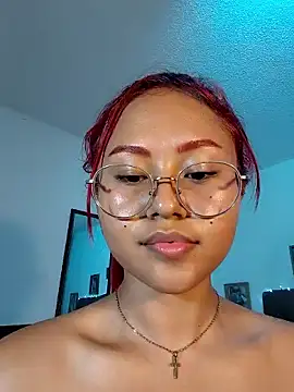 Snapshot of MAYASMITH__ chatting on May 15, 2026, 11:03 pm MAYASMITH online show from May 15, 2026, 11:03 pm
