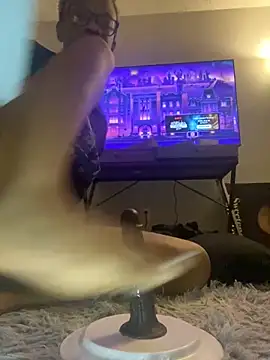 conniesweetz online show from April 19, 2026, 5:41 am