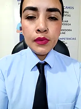 Snapshot of MAYE__13 chatting on April 27, 2026, 1:20 pm MAYE 13 online show from April 27, 2026, 1:20 pm
