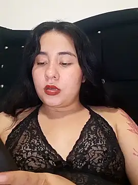 Snapshot of Yuli-27 chatting on March 3, 2026, 5:14 am Yuli-27 online show from March 3, 2026, 5:14 am