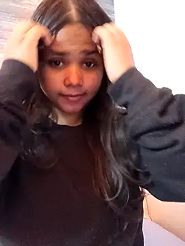 Snapshot of Aaradhya_Sharma chatting on February 20, 2026, 1:02 pm Aaradhya Sharma online show from February 20, 2026, 1:02 pm