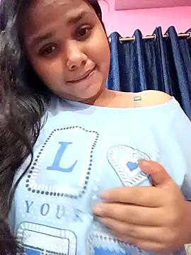 Snapshot of Aaradhya_Sharma chatting on February 24, 2026, 9:26 pm Aaradhya Sharma online show from February 24, 2026, 9:26 pm