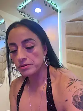 Snapshot of JanexHope chatting on November 19, 2025, 10:32 pm JanexHope online show from November 19, 2025, 10:32 pm