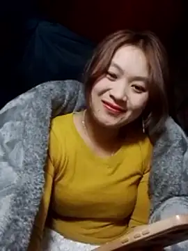 lusy-bae online show from January 7, 2026, 1:27 pm