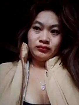 lusy-bae online show from November 24, 2025, 11:27 pm