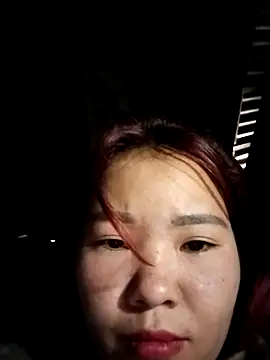 lylylove online show from November 15, 2025, 12:58 am