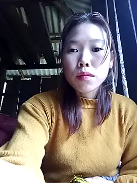 Ngocmi909 online show from November 18, 2025, 1:32 am