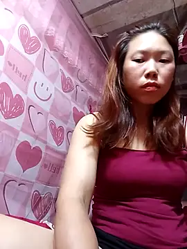 Ngocmi909 online show from April 3, 2026, 7:31 pm