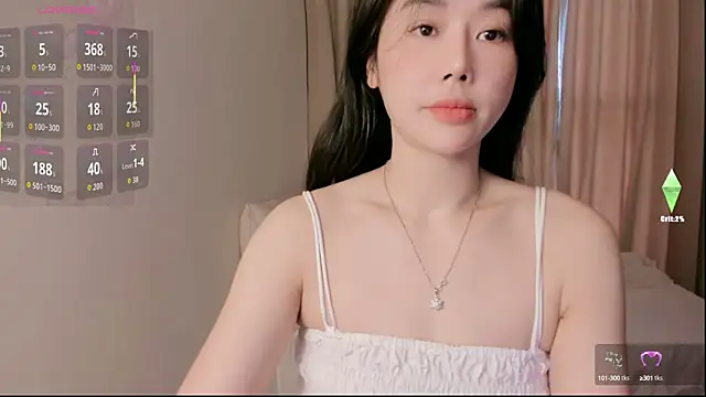 Snapshot of strawberry-ni chatting on October 10, 2025, 4:57 am strawberry-ni online show from October 10, 2025, 4:57 am