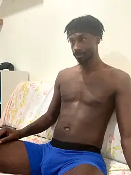 JuicyBlackD83 online show from November 10, 2025, 6:07 am