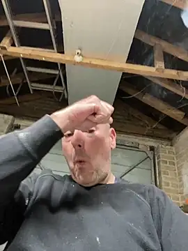 Richmcgee online show from April 9, 2026, 7:20 pm