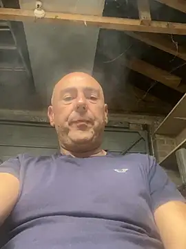 Snapshot of Richmcgee chatting on June 8, 2026, 7:47 pm Richmcgee online show from June 8, 2026, 7:47 pm