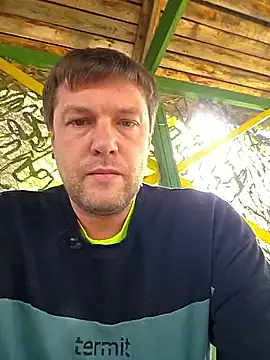 ZeoNVi online show from April 13, 2026, 4:16 am