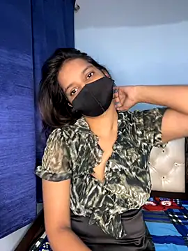 Snapshot of Hott_Nikita chatting on October 4, 2025, 6:04 am Hott Nikita online show from October 4, 2025, 6:04 am