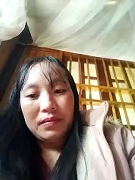 miss-su online show from November 4, 2025, 5:44 am