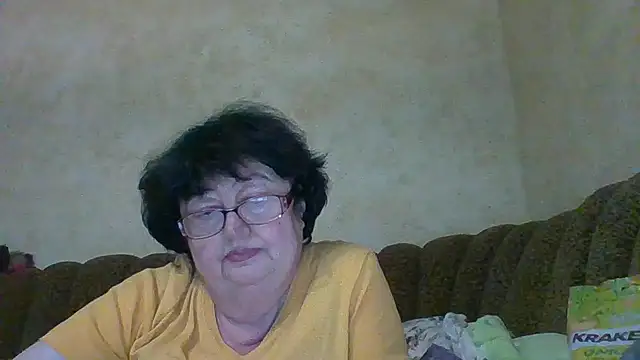 MilaSky5303 online show from November 13, 2025, 4:11 pm