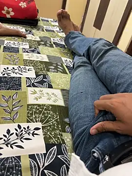 indianshycouple online show from July 16, 2026, 5:48 am