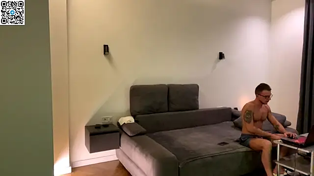 Snapshot of speed_god chatting on November 4, 2025, 10:02 pm speed god online show from November 4, 2025, 10:02 pm