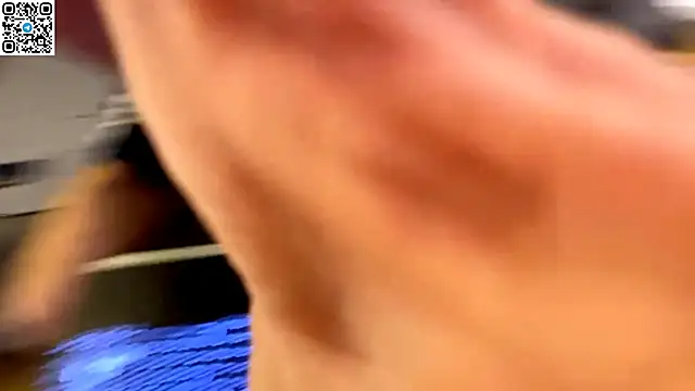 Snapshot of speed_god chatting on October 5, 2025, 9:16 pm speed god online show from October 5, 2025, 9:16 pm