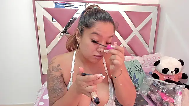 bellalumi online show from February 20, 2026, 7:32 am