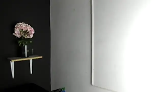 TeensNews18 online show from November 12, 2025, 11:30 pm