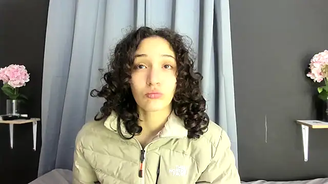 TeensNews18 online show from November 19, 2025, 11:21 am