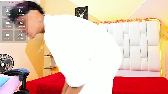 Adan Oriol online show from November 27, 2025, 3:40 am