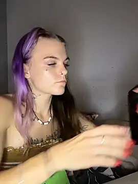 ittybittymeryssa online show from November 22, 2025, 10:41 pm