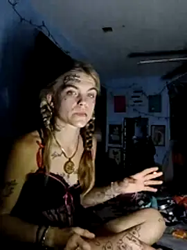 ittybittymeryssa online show from May 24, 2026, 9:09 am