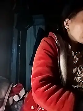  YooY  online show from January 14, 2026, 2:09 pm