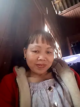  YooY  online show from December 19, 2025, 2:48 am