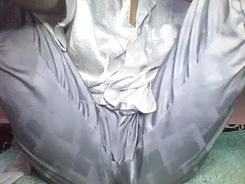 Moongodessy online show from December 16, 2025, 7:12 am