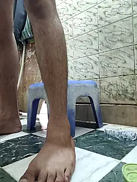 Sexy boy889900 online show from September 12, 2025, 3:06 am