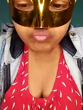 mimi87hoty online show from January 15, 2026, 4:54 pm