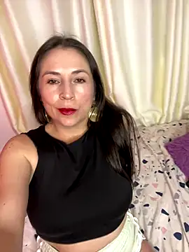 melissa m  online show from September 14, 2025, 11:27 pm