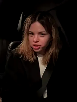 SMELLSEX online show from October 18, 2025, 3:47 pm