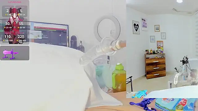 Rosy Emely online show from November 1, 2025, 9:25 am