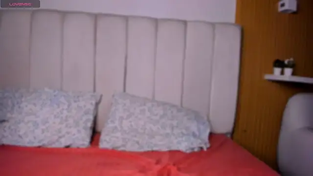 Lunita naughty online show from February 11, 2026, 5:46 pm