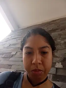 Snapshot of Syndel23 chatting on May 18, 2026, 2:55 pm Syndel23 online show from May 18, 2026, 2:55 pm