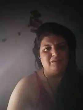 Snapshot of Jann_Riya333 chatting on July 2, 2026, 7:42 pm Jann Riya333 online show from July 2, 2026, 7:42 pm