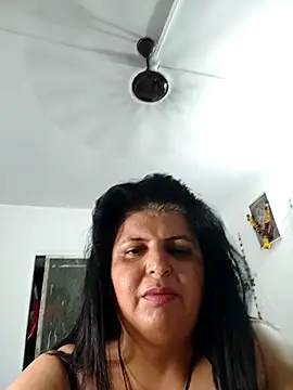Snapshot of Jann_Riya333 chatting on June 16, 2026, 8:20 pm Jann Riya333 online show from June 16, 2026, 8:20 pm