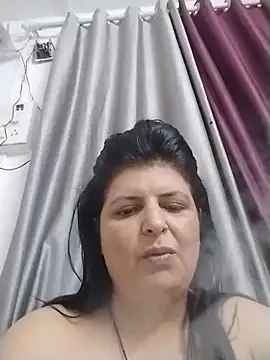 Snapshot of Jann_Riya333 chatting on July 2, 2026, 6:41 am Jann Riya333 online show from July 2, 2026, 6:41 am
